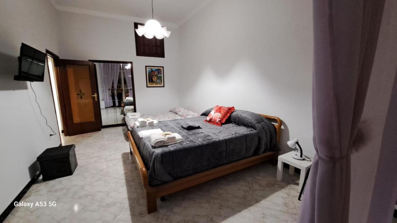 Aurora E Dad Naples Center B&B מראה חיצוני תמונה