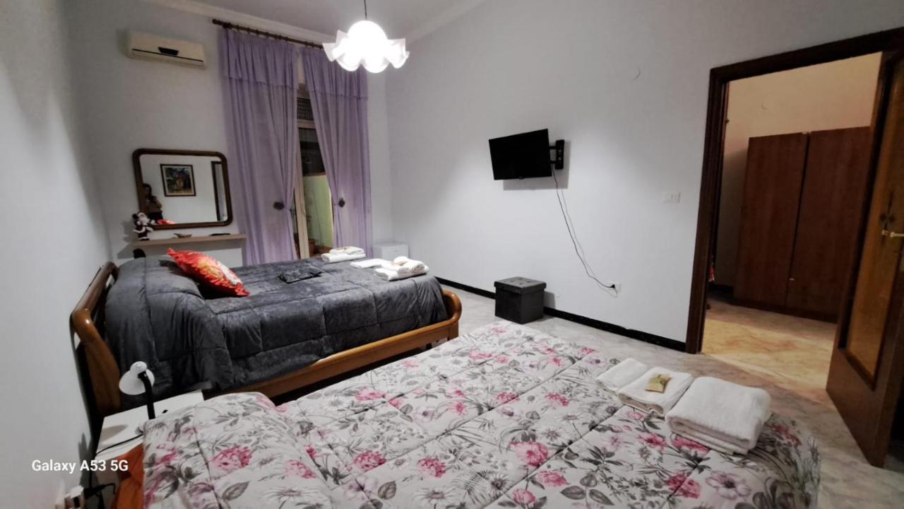 Aurora E Dad Naples Center B&B מראה חיצוני תמונה