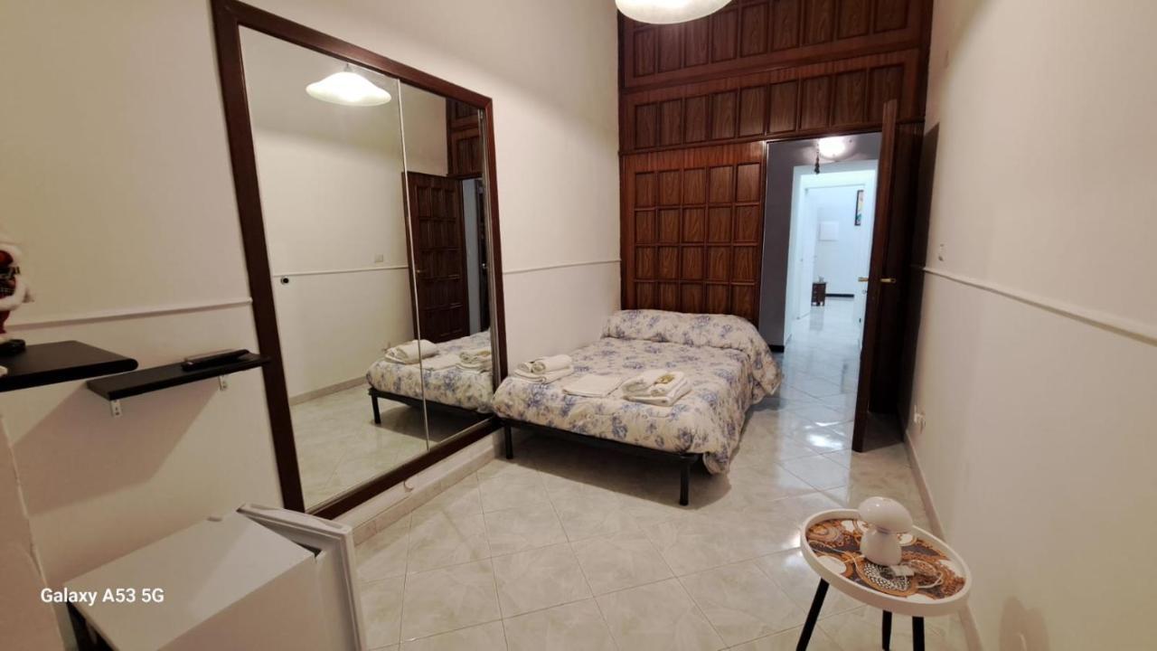 Aurora E Dad Naples Center B&B מראה חיצוני תמונה